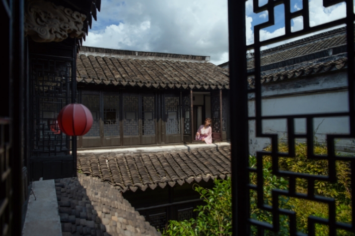 花(huā)間堂 